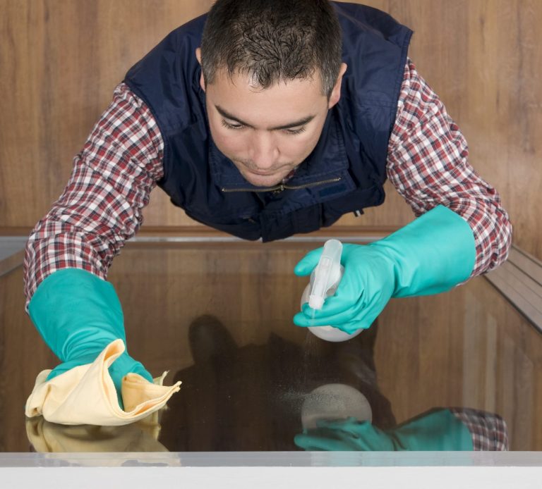 move-out cleaning kitchen checklist Raleigh